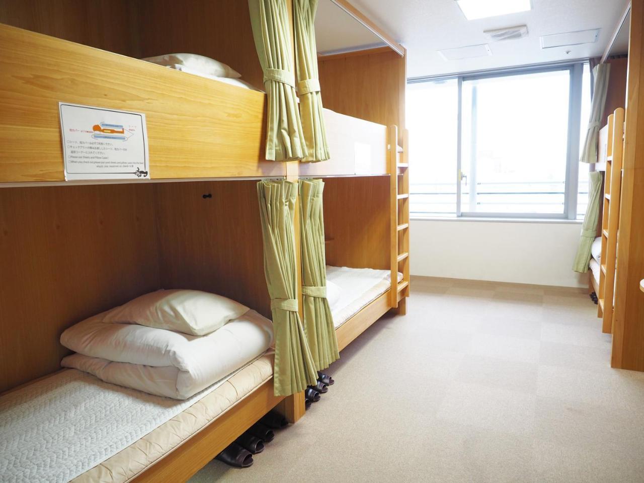 Shin-Osaka Youth Hostel Екстер'єр фото